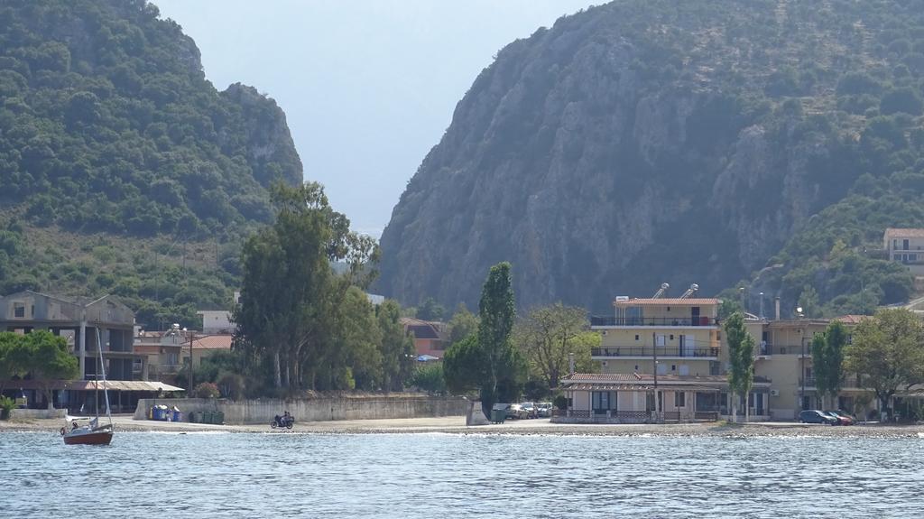 Poros House Hotel Eksteriør bilde