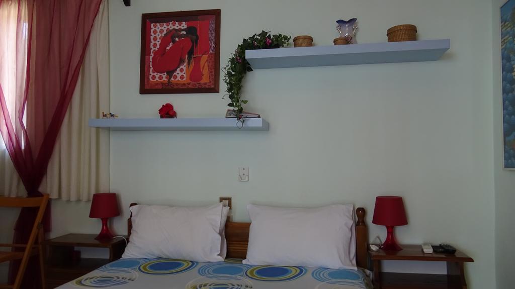 Poros House Hotel Eksteriør bilde